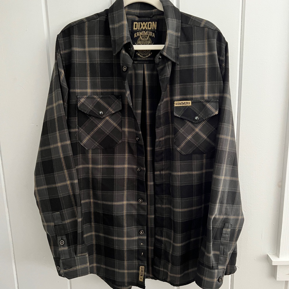 DIXXON Kamikura Black and Gray Checkered Shirt